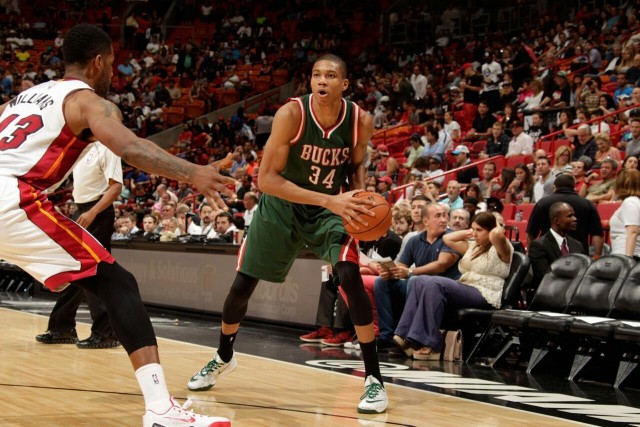 加兰40+9骑士擒猛龙12连胜 森林狼胜魔术3连胜